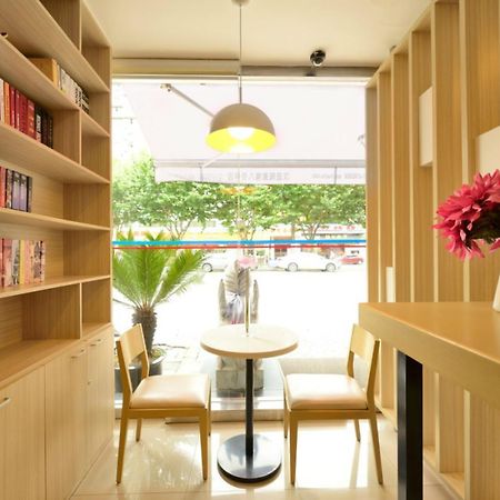 Hanting Hotel Zhuhai Gongbei Port Qinglv Nanlu Branch Екстер'єр фото