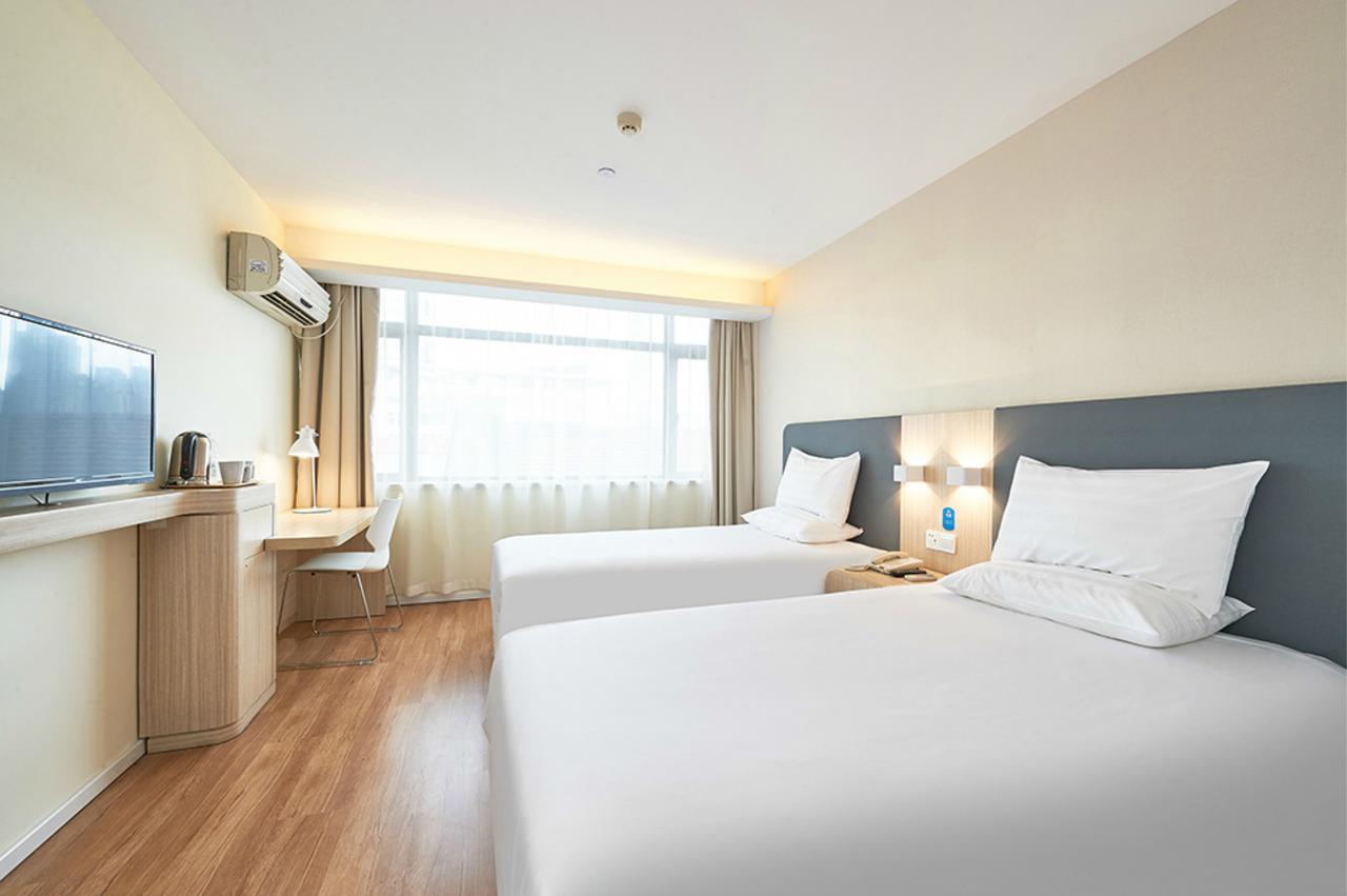 Hanting Hotel Zhuhai Gongbei Port Qinglv Nanlu Branch Екстер'єр фото