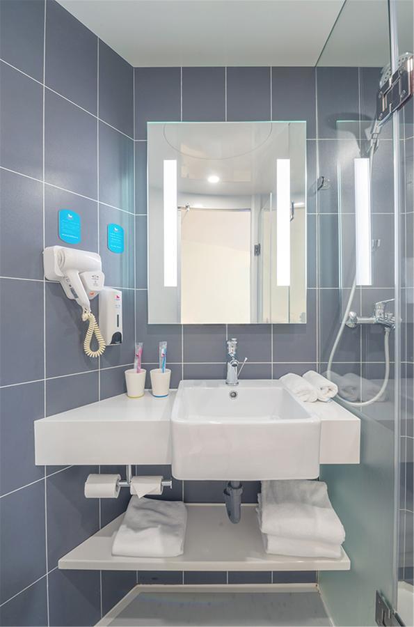 Hanting Hotel Zhuhai Gongbei Port Qinglv Nanlu Branch Екстер'єр фото