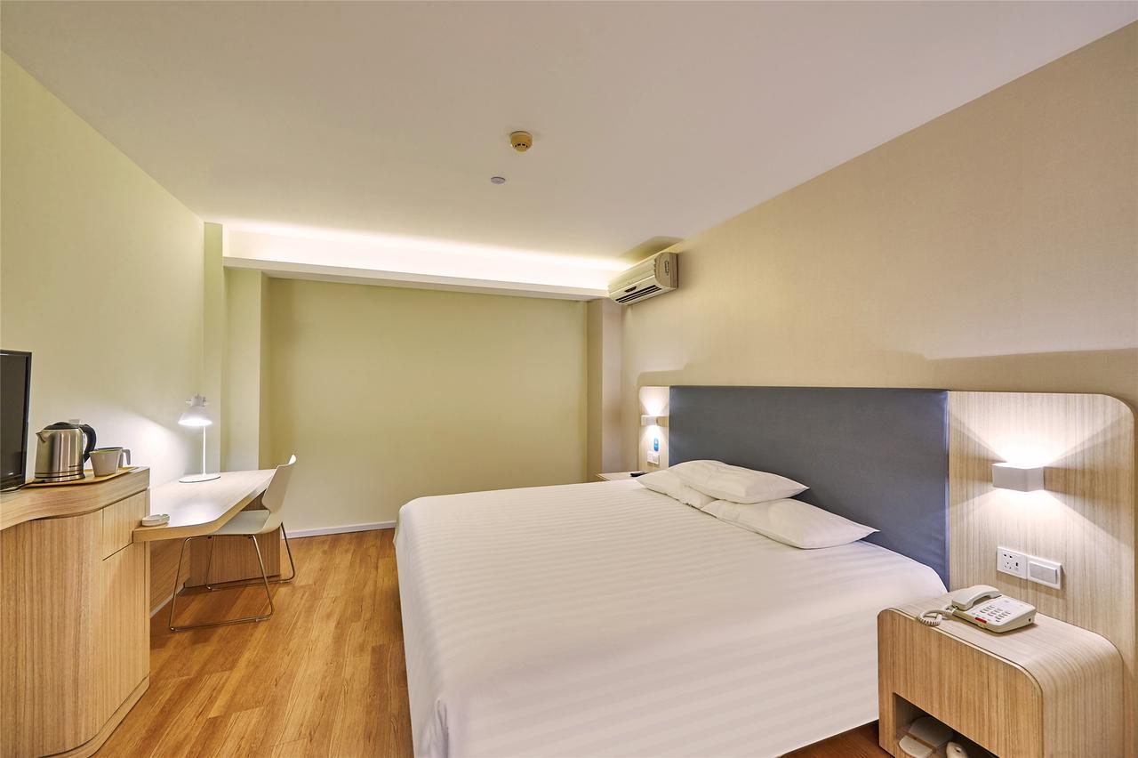 Hanting Hotel Zhuhai Gongbei Port Qinglv Nanlu Branch Екстер'єр фото