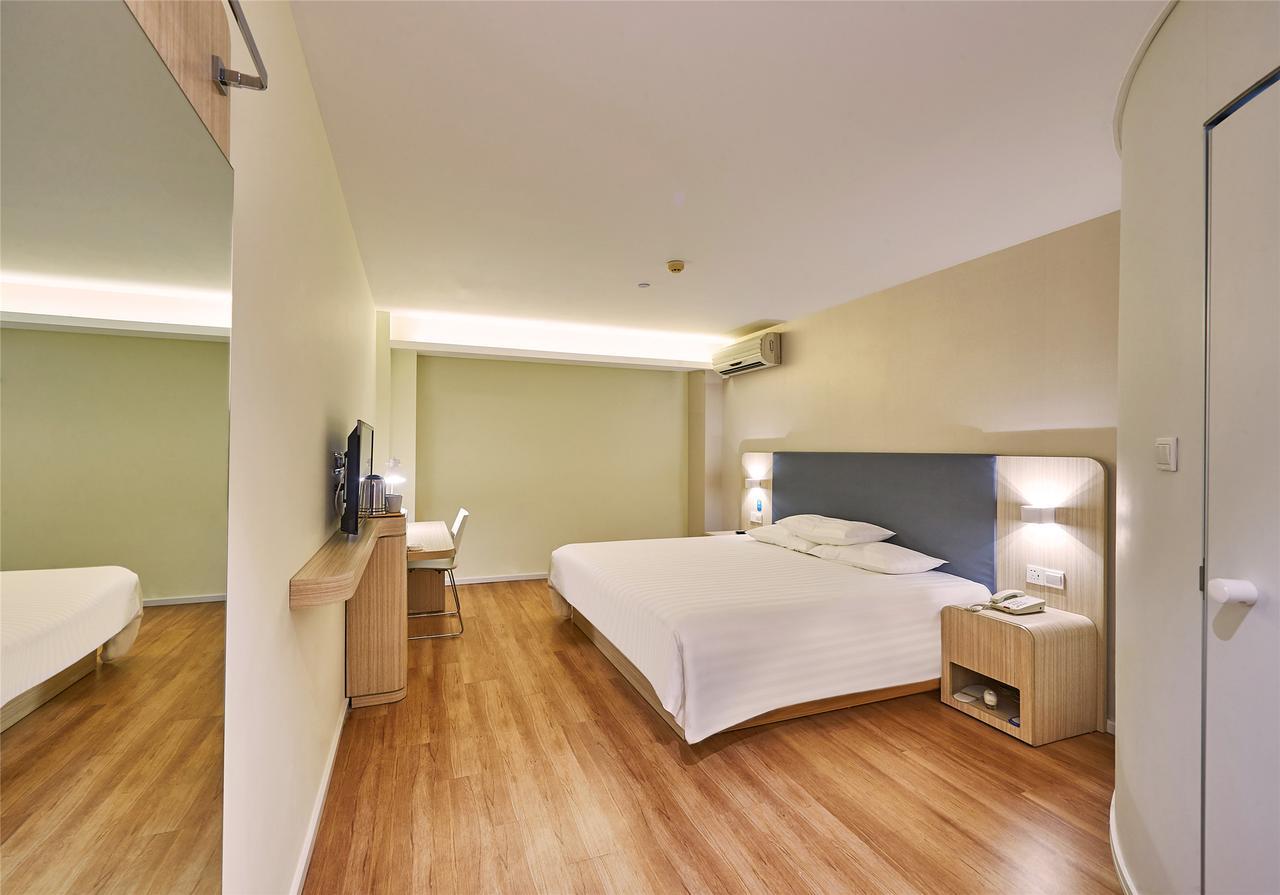 Hanting Hotel Zhuhai Gongbei Port Qinglv Nanlu Branch Екстер'єр фото